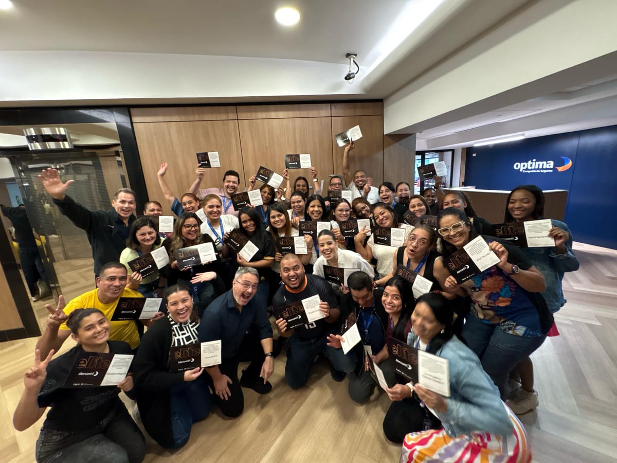 Programa de Servicio & Atención al Cliente para Seguros.